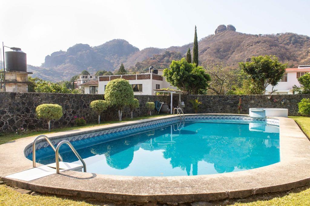 Hostal Villa Quieta เตโปซตลัน ภายนอก รูปภาพ